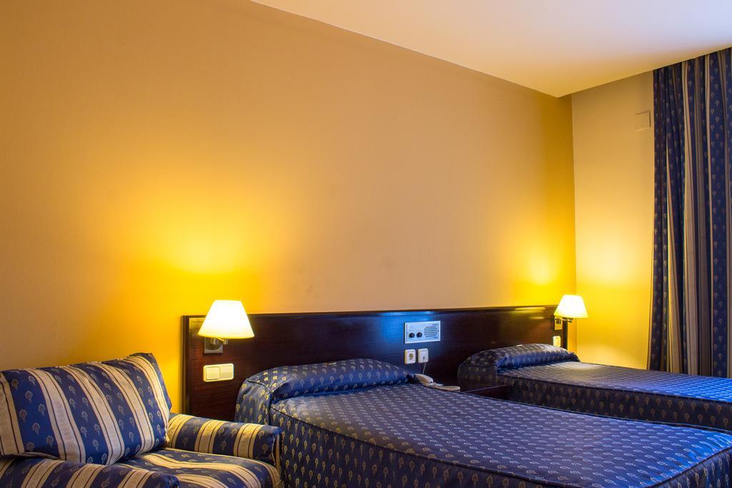 Hotell Atlantis By Atbcn 3*