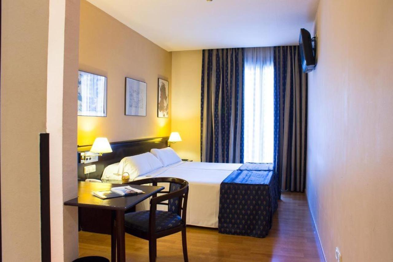 Atlantis By Atbcn Hotell